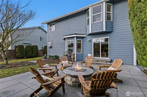 Exterior - 4218 154th Pl SE, Bothell, WA 98012 photo 5 of 10