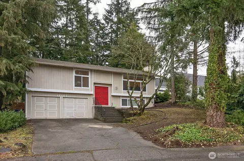16162 139th Pl SE, Renton, WA 98058