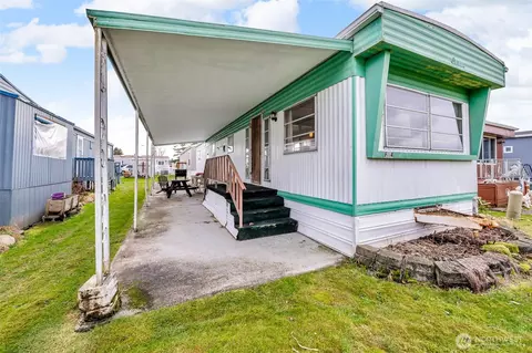 8080 Harborview Rd #F54, Blaine, WA 98230