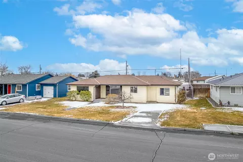 614 H St SW, Quincy, WA 98848