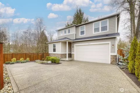 8209 57th Pl NE, Marysville, WA 98270