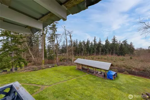 1366 Orchard Loop, Oak Harbor, WA 98277