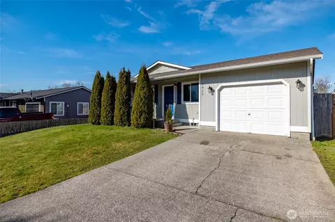 2617 Rainbolt Pl, Mount Vernon, WA 98274