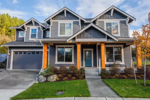 33710 NE 42nd St, Carnation, WA 98014