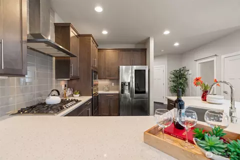 Kitchen - 3811 194th Pl SE, Bothell, WA 98012 photo 3 of 3