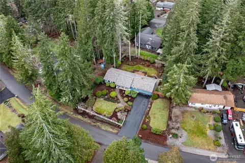View/Area - 380 E Mountain View Dr, Allyn, WA 98524 photo 4 of 4