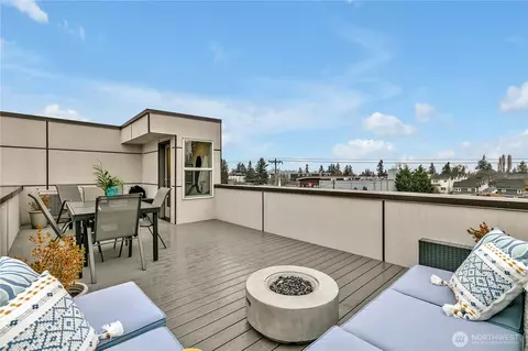 9209 15th Ave SW #A, Seattle, WA 98106