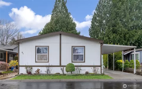 607 37th St SE #81, Auburn, WA 98002