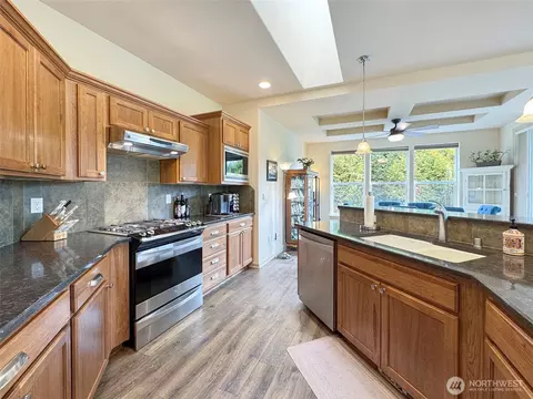 Kitchen - 20 Mount Baker Dr, Sequim, WA 98382 photo 2 of 3