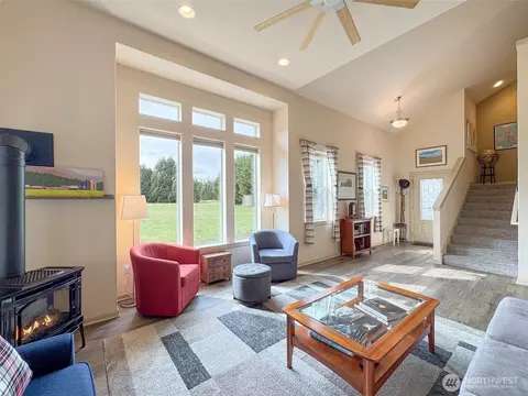 Living - 20 Mount Baker Dr, Sequim, WA 98382 photo 3 of 4