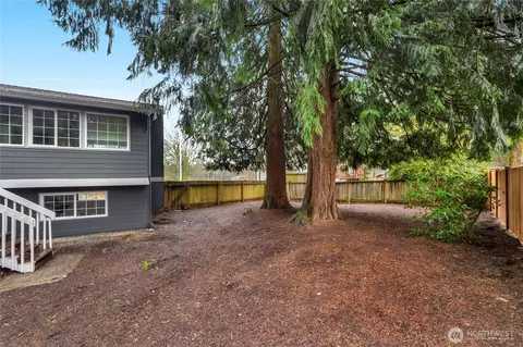 Exterior - 17208 29th Dr SE, Bothell, WA 98012 photo 2 of 2