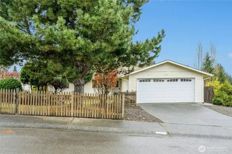 12131 47th Dr SE, Everett, WA 98208