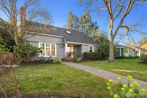 5731 58th Ave NE, Seattle, WA 98105