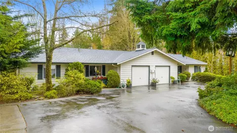9033 244th St SW #A & B, Edmonds, WA 98026