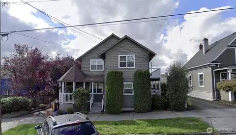 126 Avenue C #102, Snohomish, WA 98290