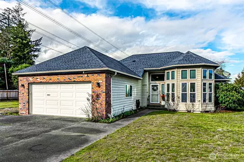 4521 53rd St E, Tacoma, WA 98443
