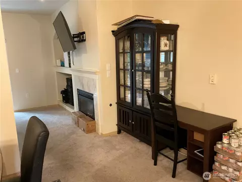15302 40th Ave W #2-202, Lynnwood, WA 98087