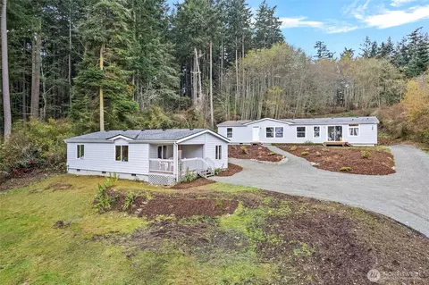 196 Harrington Rd, Coupeville, WA 98239