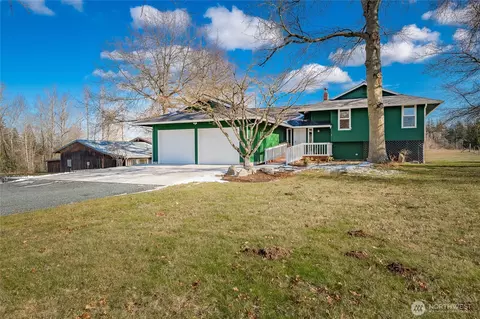5462 Noon Rd, Bellingham, WA 98226