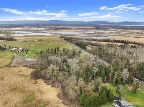 3 Slater Rd, Ferndale, WA 98248