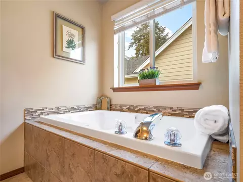 17528 19 Th Ave E, Spanaway, WA 98387 photo 24