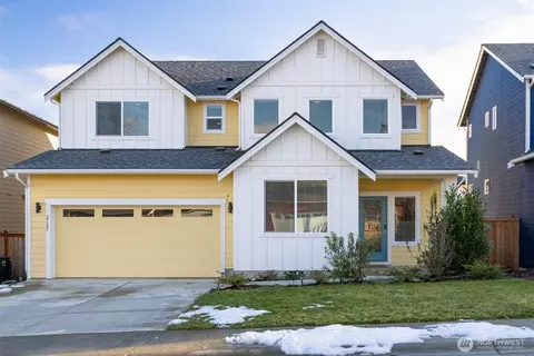 2125 Lancaster St, Ferndale, WA 98248
