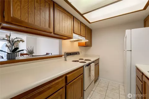 3425 Colby Ave #203, Everett, WA 98201 photo 11