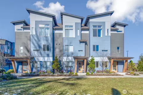 1912 Riva Ln NW, Issaquah, WA 98027