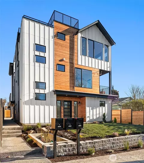 7546 29th Ave NW, Seattle, WA 98117