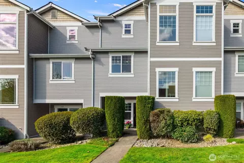 4204 5th Ave NW #103, Olympia, WA 98502