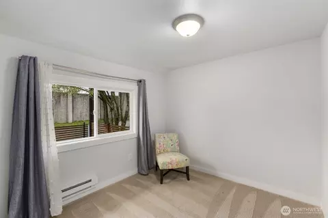 Bedroom - 2123 Harrison Ave, Everett, WA 98201 photo 3 of 5