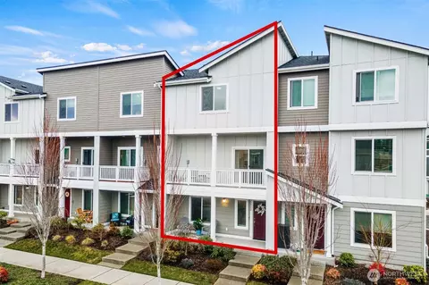 22992 SE Cherry St, Black Diamond, WA 98010