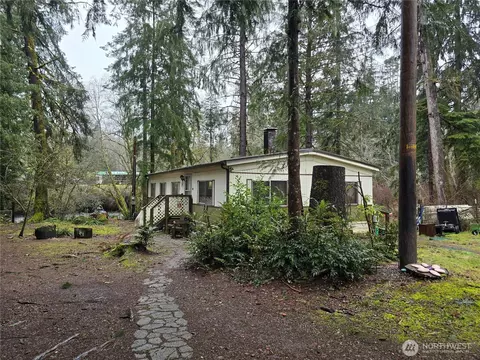 341 W Haven Dr, Elma, WA 98541