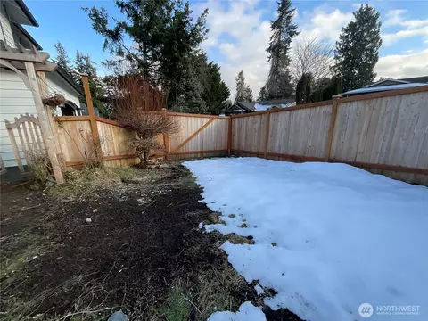 Exterior - 103 73rd St SW, Everett, WA 98203 photo 10 of 14
