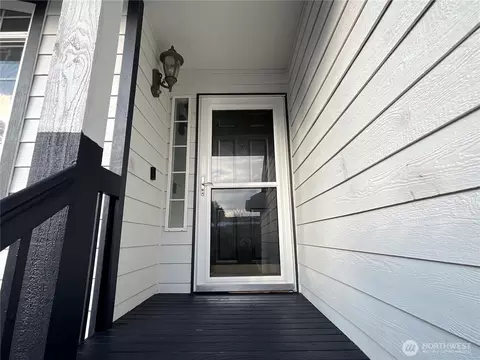 Exterior - 103 73rd St SW, Everett, WA 98203 photo 3 of 14