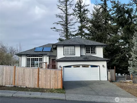Exterior - 103 73rd St SW, Everett, WA 98203 photo 2 of 14