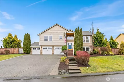 9711 Phillips Rd SE, Port Orchard, WA 98367