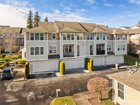 15 164th St SW #I2, Bothell, WA 98012