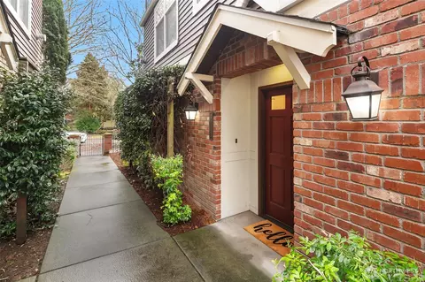 Other - 511 16th Ave E #B, Seattle, WA 98112 photo 6 of 12