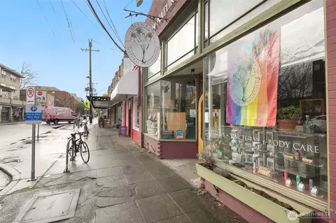 Other - 511 16th Ave E #B, Seattle, WA 98112 photo 12 of 12