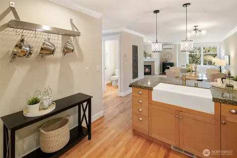 Kitchen - 511 16th Ave E #B, Seattle, WA 98112 photo 4 of 5