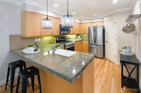 Kitchen - 511 16th Ave E #B, Seattle, WA 98112 photo 1 of 5