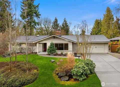 8920 SE 54th St, Mercer Island, WA 98040