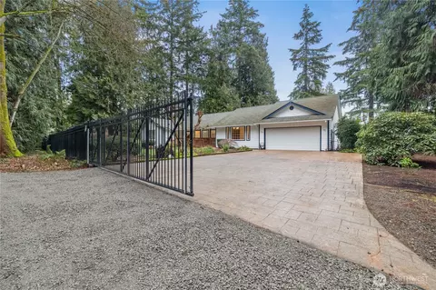 1024 29th St SE, Auburn, WA 98002