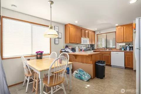 11417 3rd Pl W, Everett, WA 98204 photo 26