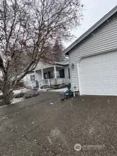 3415 Glendale Dr W, University Place, WA 98466