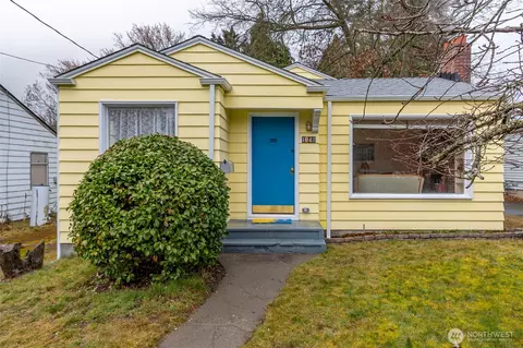 1042 NE 94th St, Seattle, WA 98115