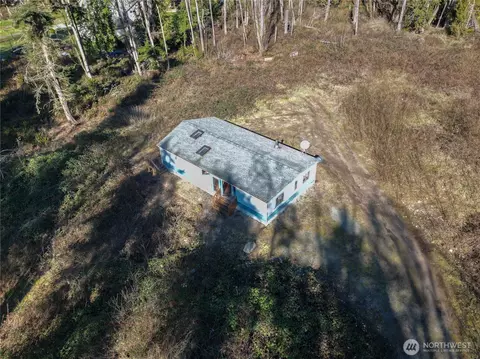 1645 Swordfern Ln, Camano Island, WA 98282