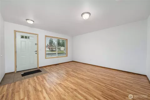 Living - 17128 21st Ave E, Spanaway, WA 98387 photo 3 of 9