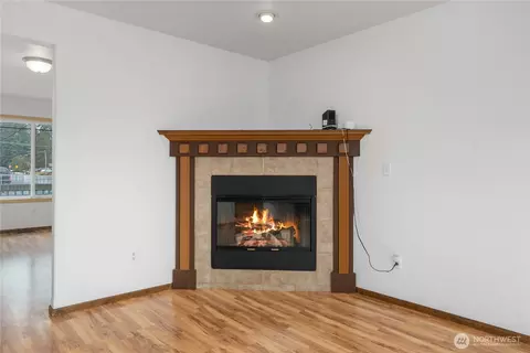 Living - 17128 21st Ave E, Spanaway, WA 98387 photo 6 of 9